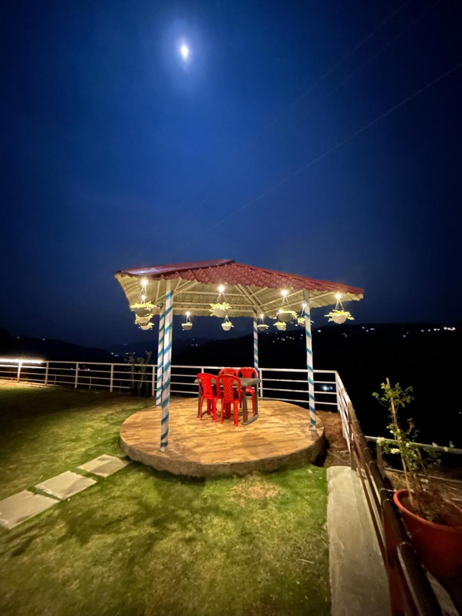 Trattino Resorts Panchgani Exterior foto