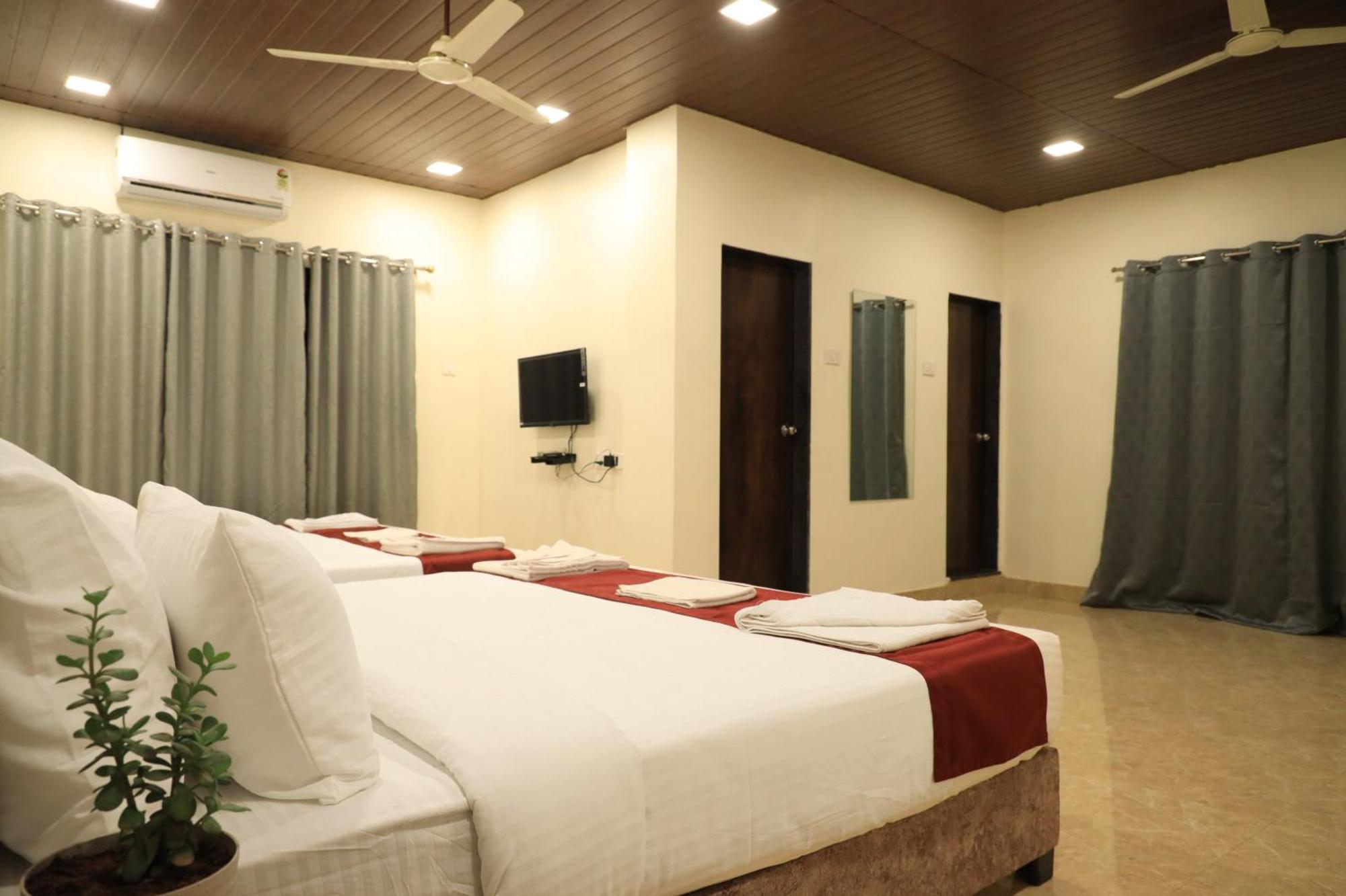 Trattino Resorts Panchgani Exterior foto