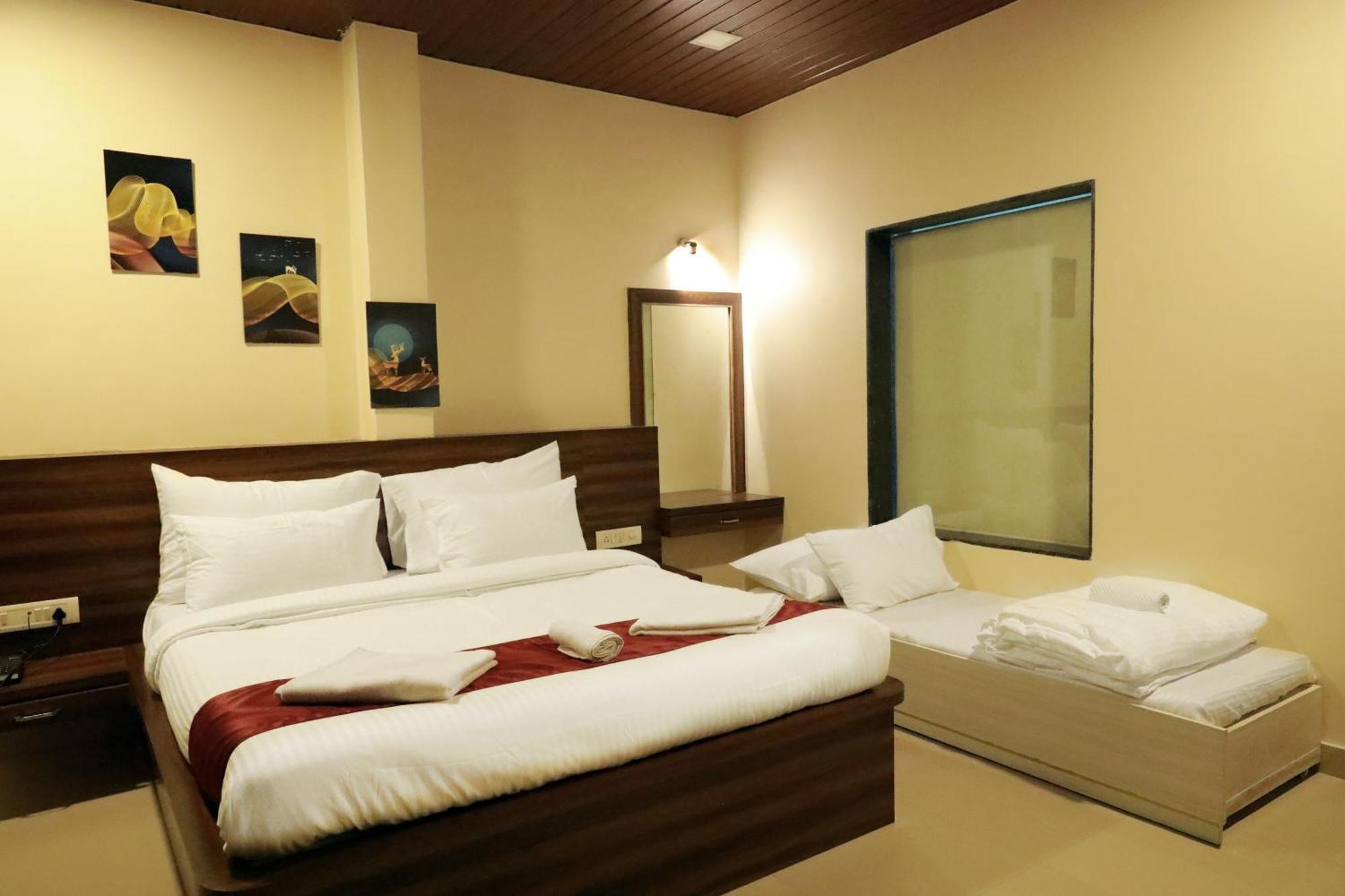 Trattino Resorts Panchgani Exterior foto